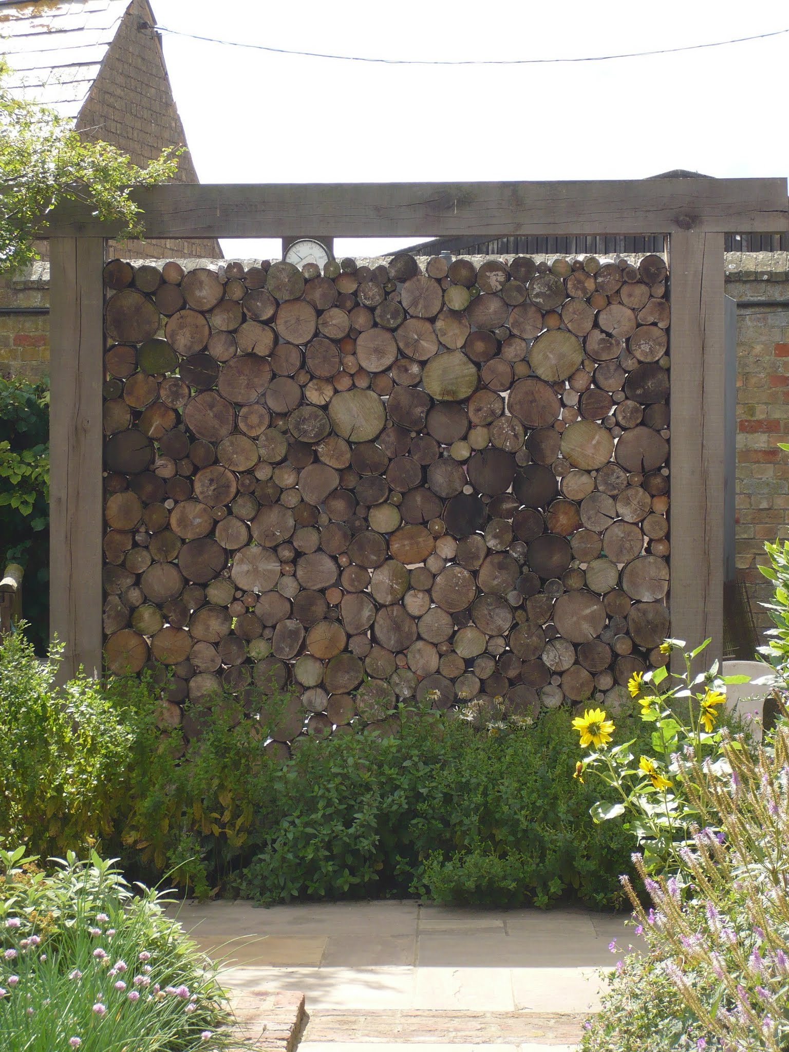 Log wall