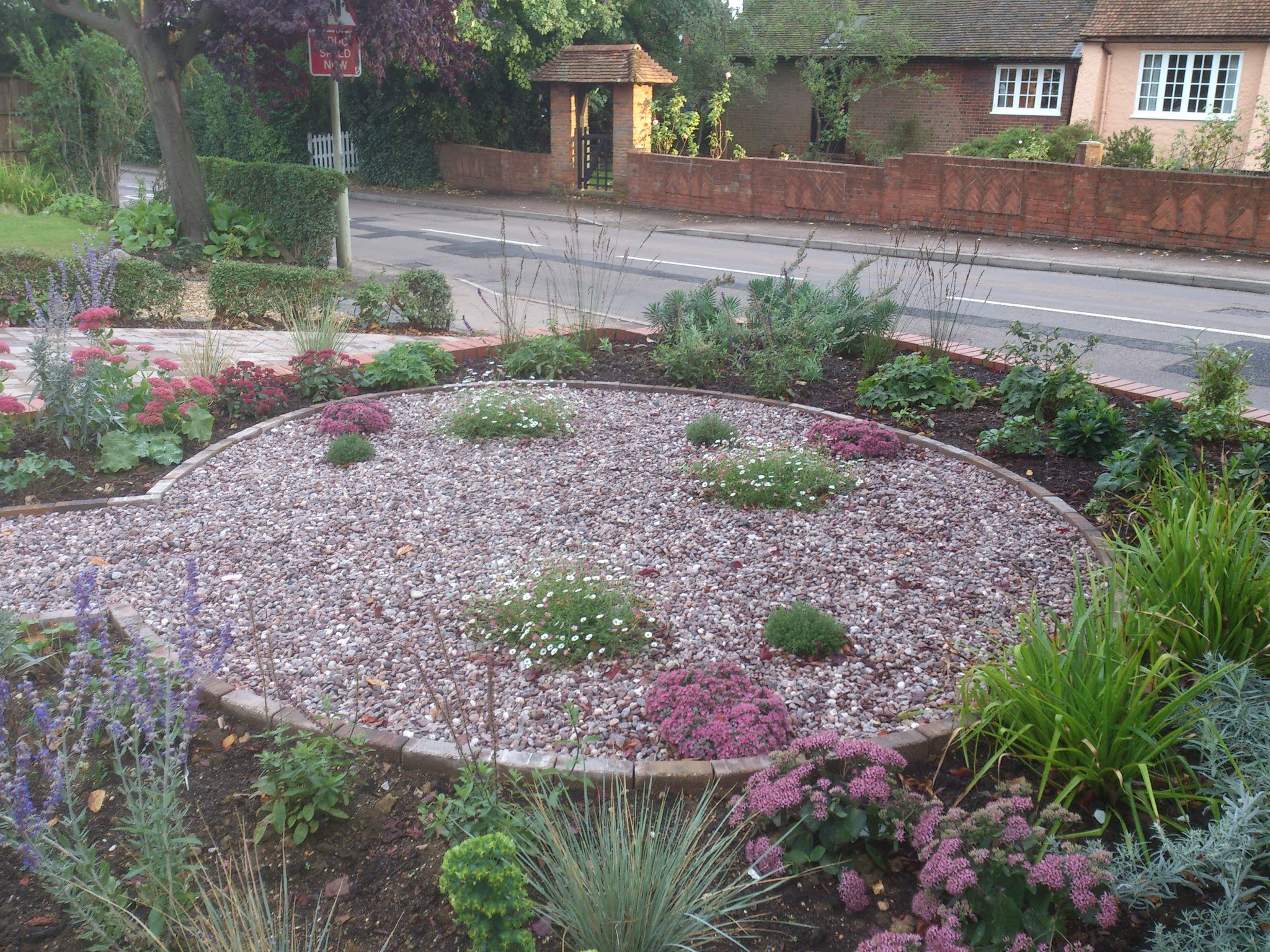 Planting & Shrubbery